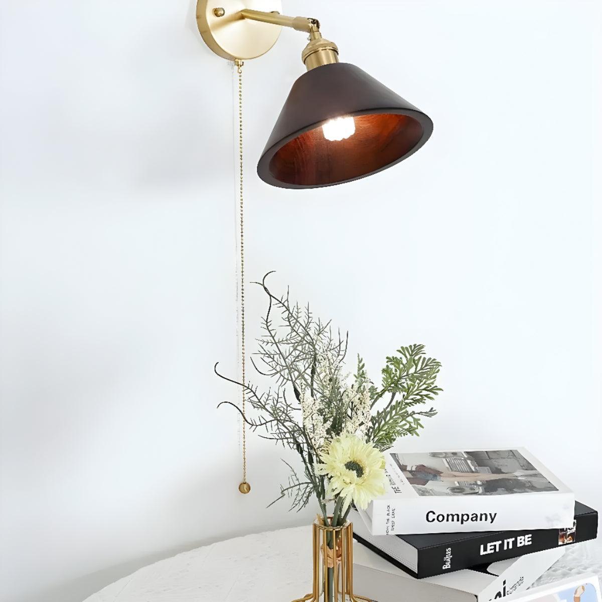 Vintage Wooden Shade Wall Light With Pull Chain Switch