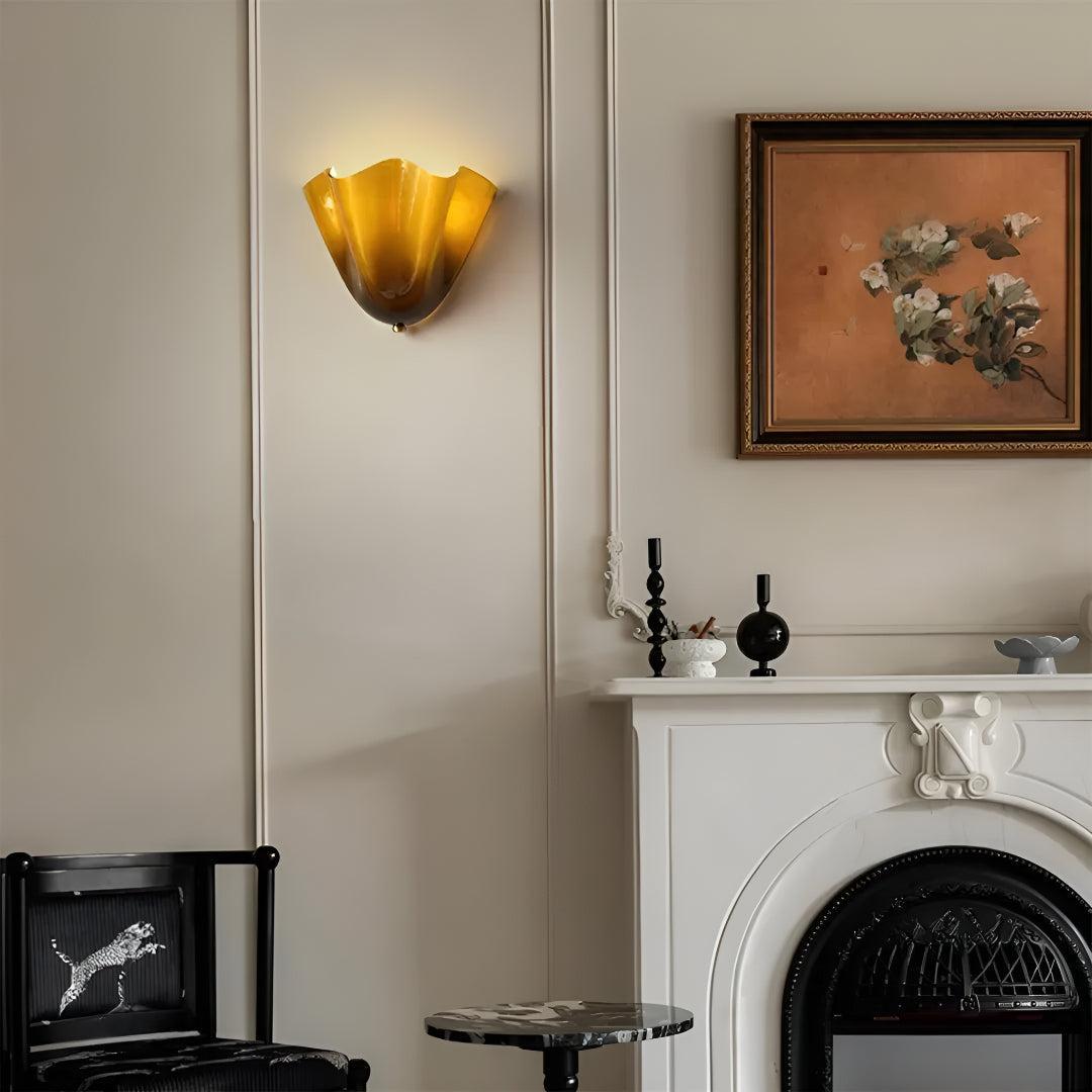 Wall Lamp with Elegant Petal Curved Glass Style